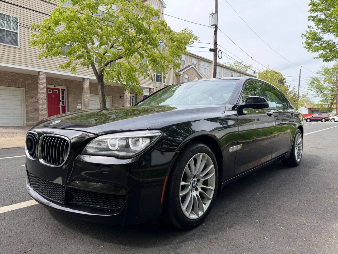 Used 2013 BMW 740Li xDrive AWD/4WD image 2