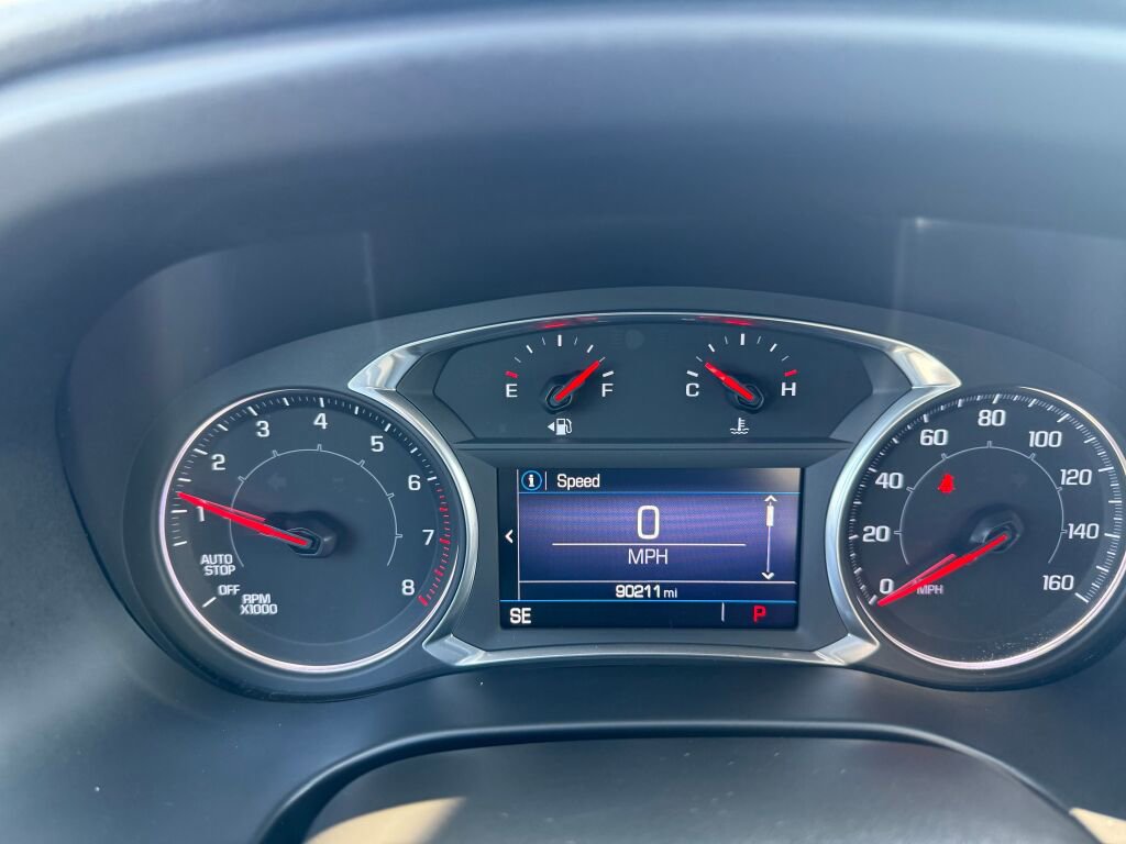 Used 2021 GMC Acadia SLE AWD/4WD image 13