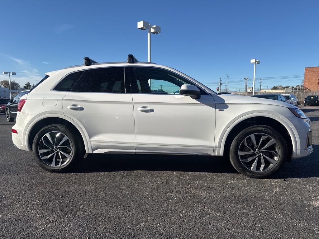 Used 2022 Audi Q5 2.0T Premium Plus w/ Premium Plus Package image 4