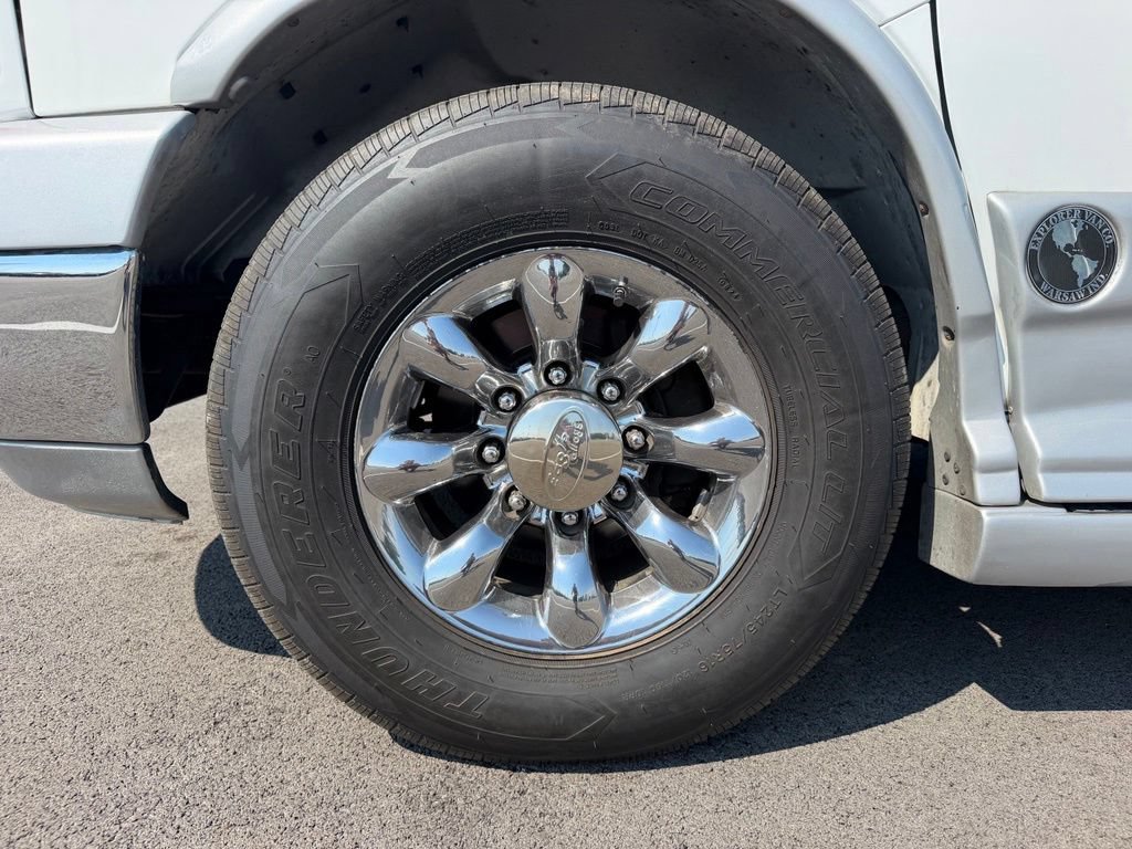 Used 2011 Chevrolet Express 3500 LT w/ LT Preferred Equipment Group RWD image 22