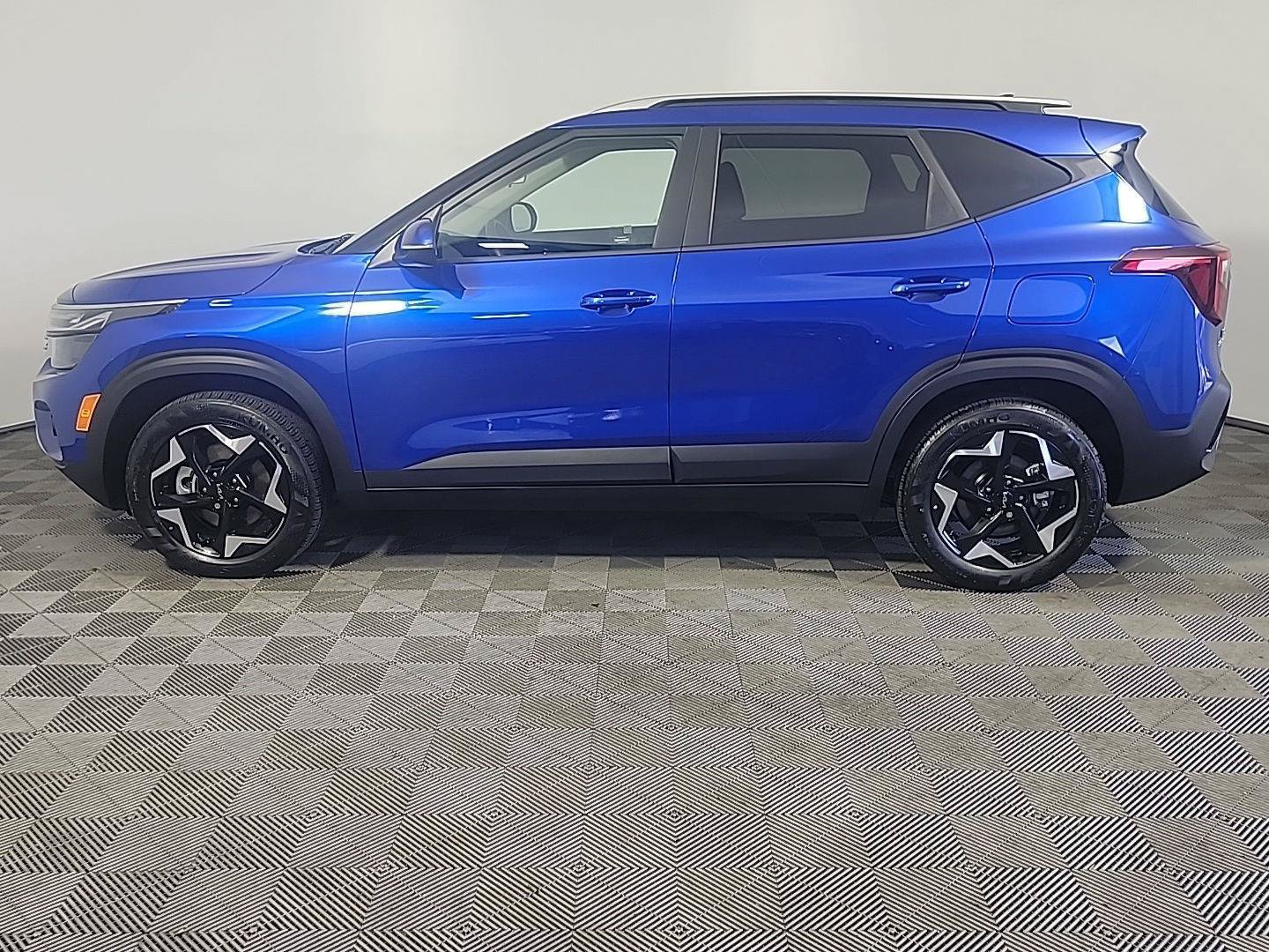 Certified 2026 Kia Seltos S AWD/4WD image 10