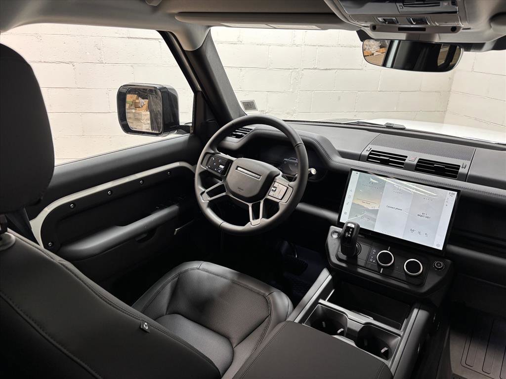 Used 2026 Land Rover Defender 110 S image 35