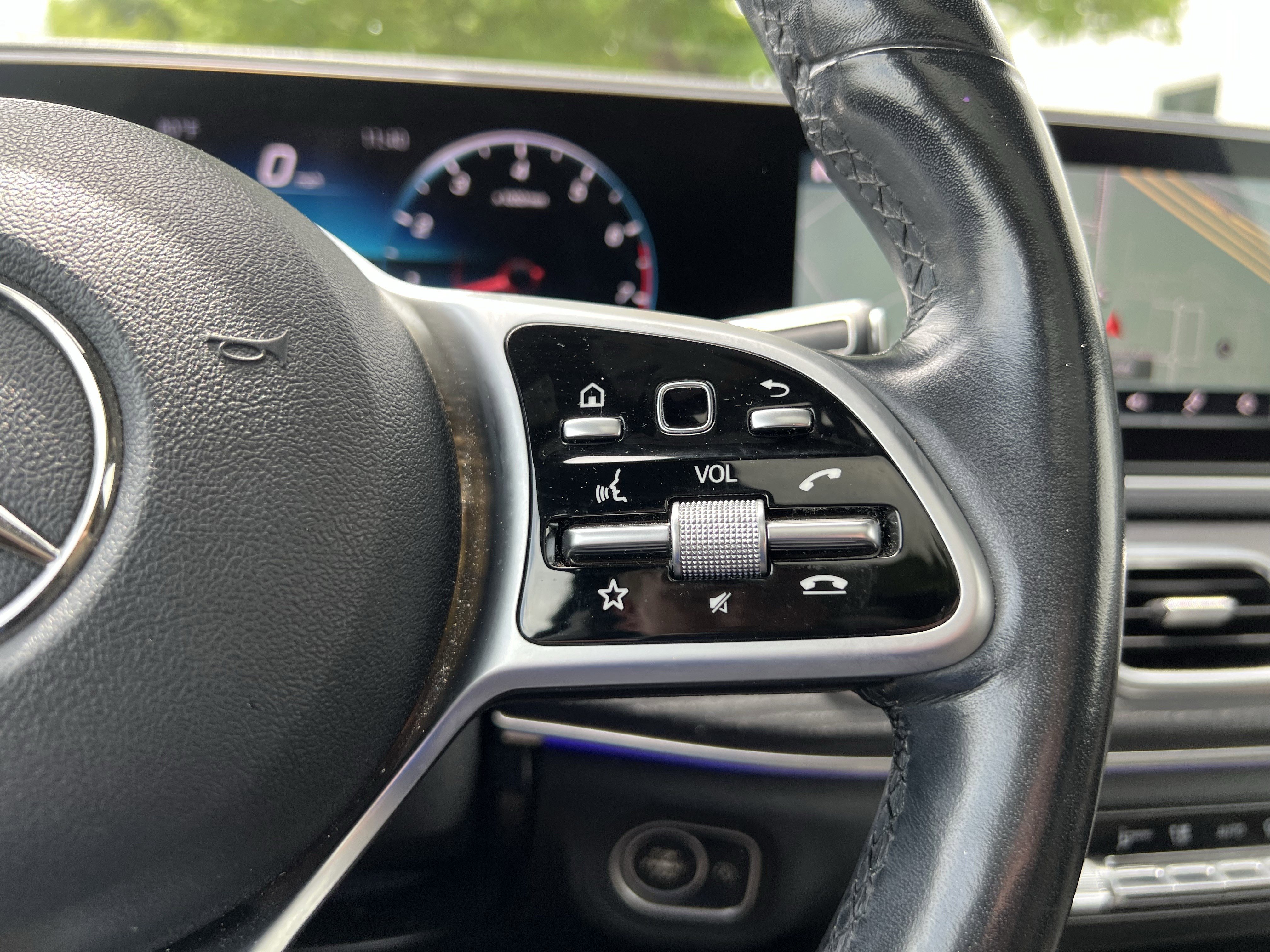 Certified 2020 Mercedes-Benz GLE 350 4MATIC image 20