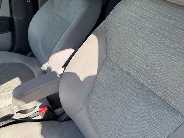 Used 2017 Hyundai Accent SE FWD image 23