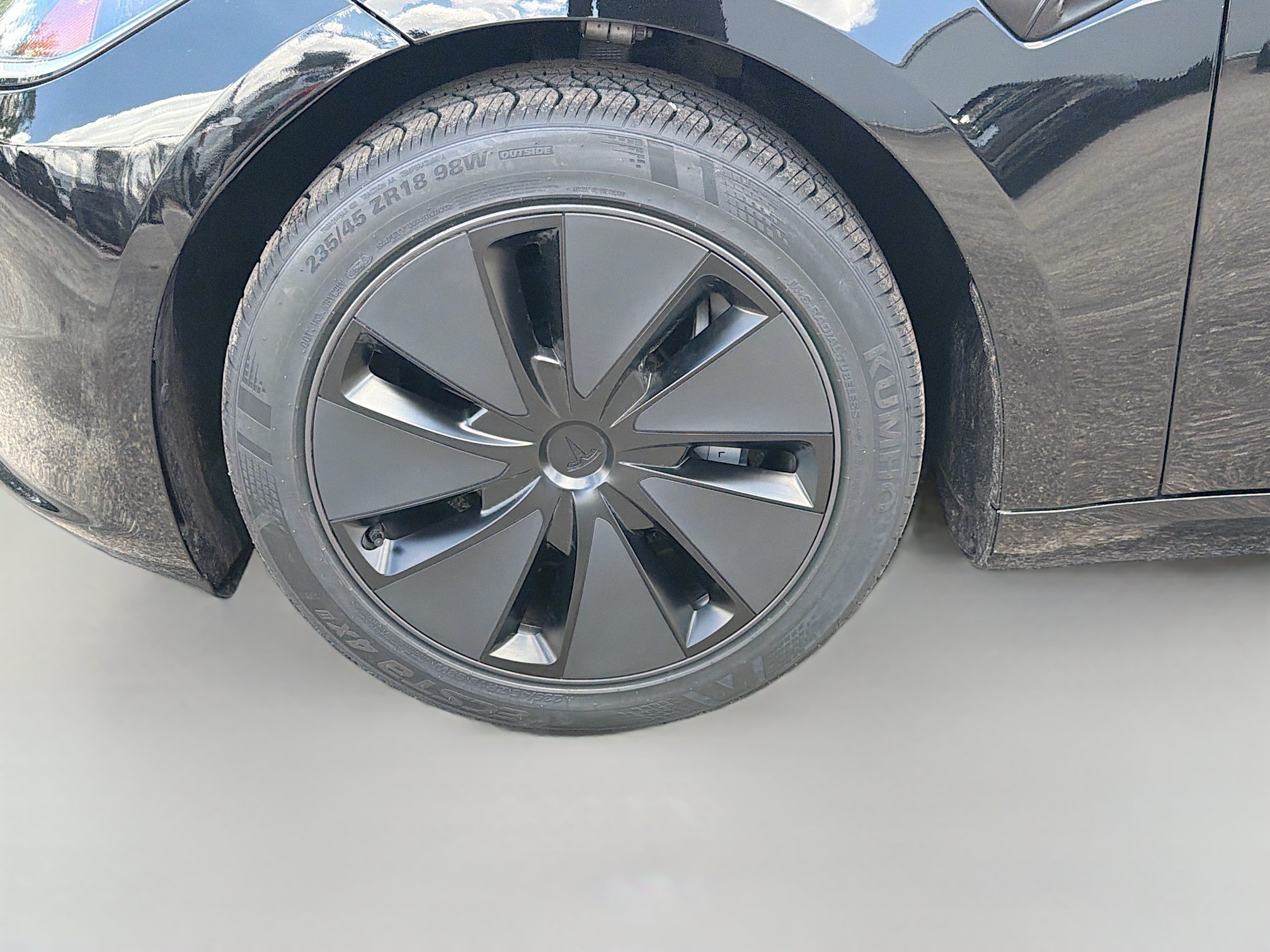 Used 2025 Tesla Model 3 Long Range RWD image 38