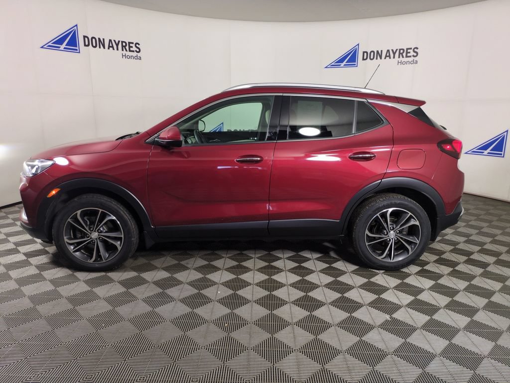Used 2021 Buick Encore GX Essence AWD/4WD image 2