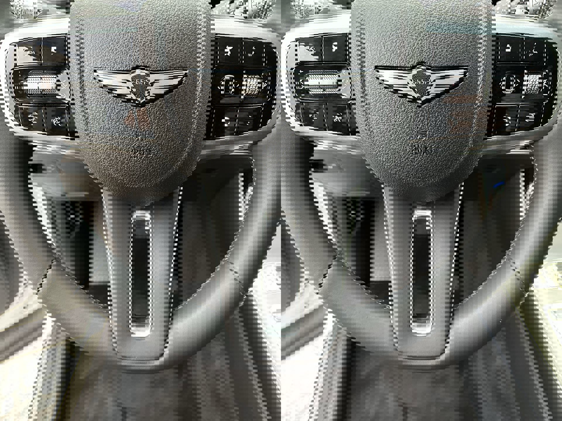 Certified 2026 Genesis GV70 2.5T Select image 14