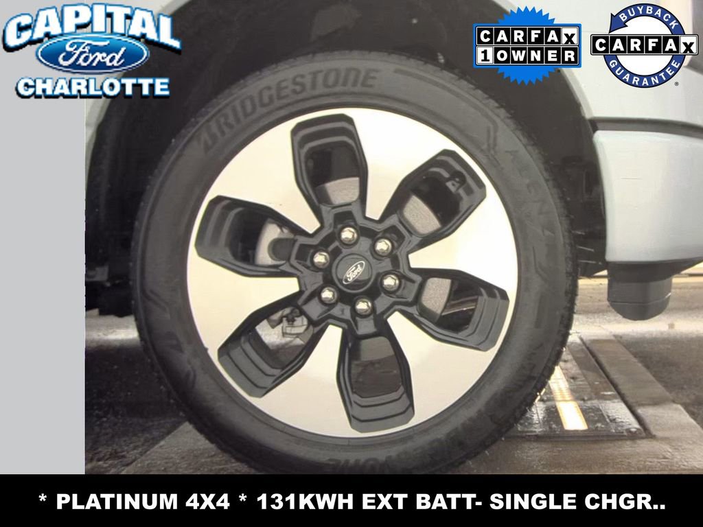 Used 2025 Ford F150 Lightning Platinum image 9