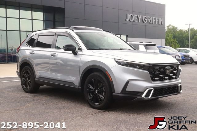 Used 2024 Honda CR-V Sport Touring image 3