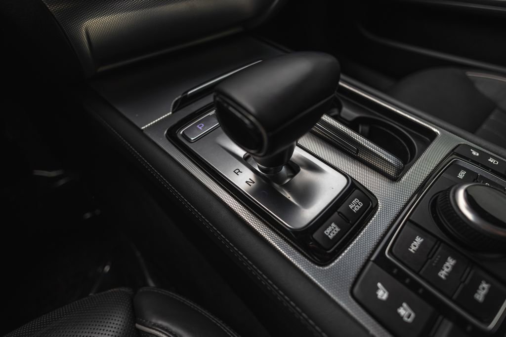 Used 2019 Genesis G80 5.0 Ultimate RWD image 17