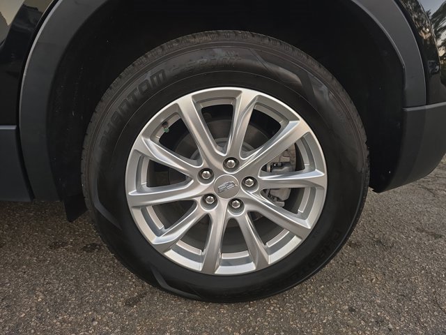 Used 2020 Cadillac XT4 Luxury w/ Cold Weather Package image 32