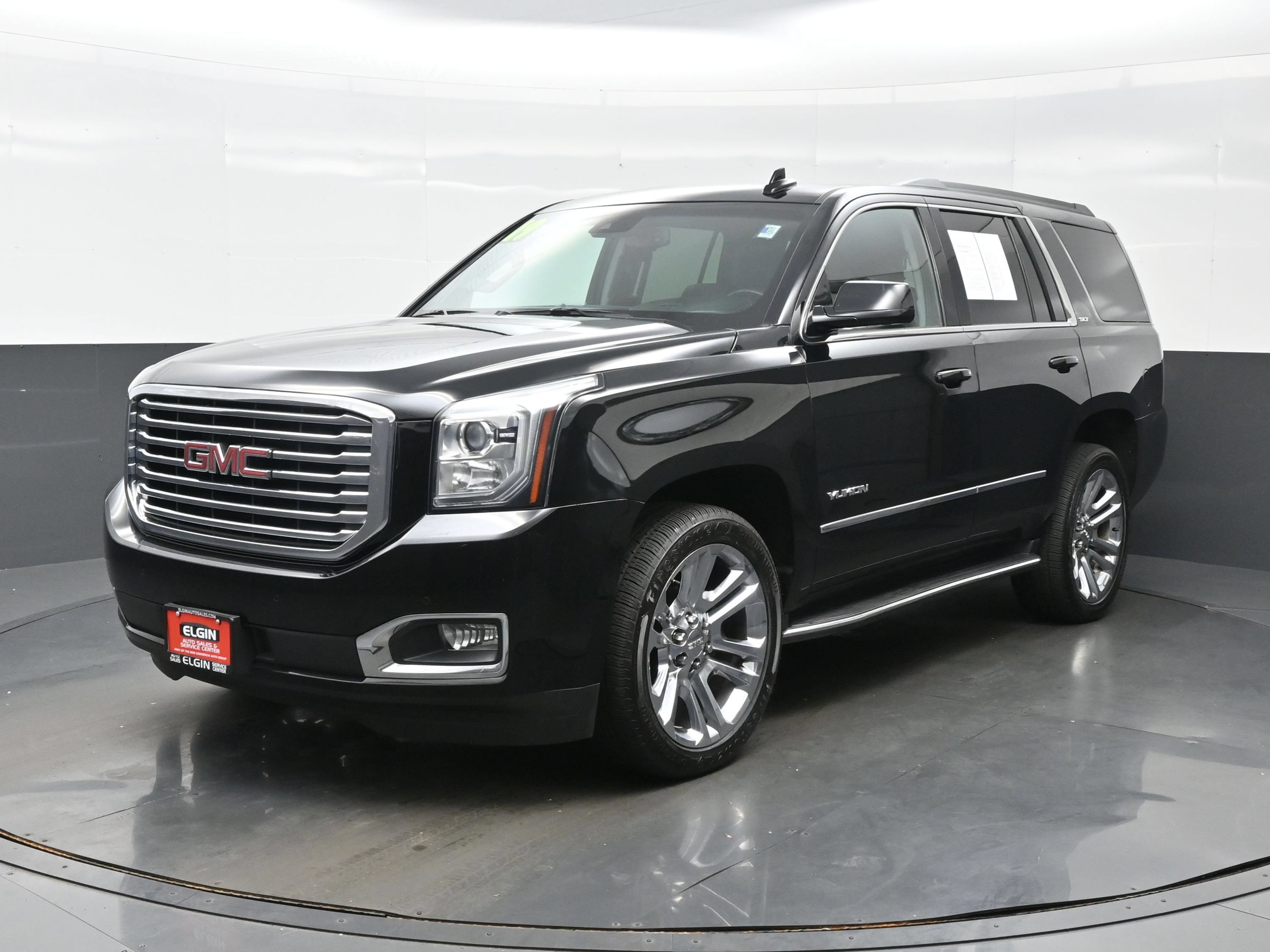 Used 2019 GMC Yukon SLT w/ Premium Edition AWD/4WD image 2