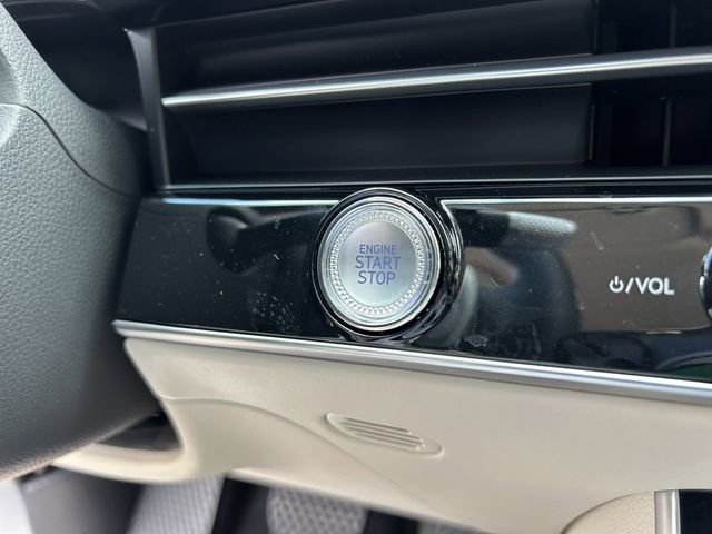 Used 2026 Genesis GV70 2.5T image 29