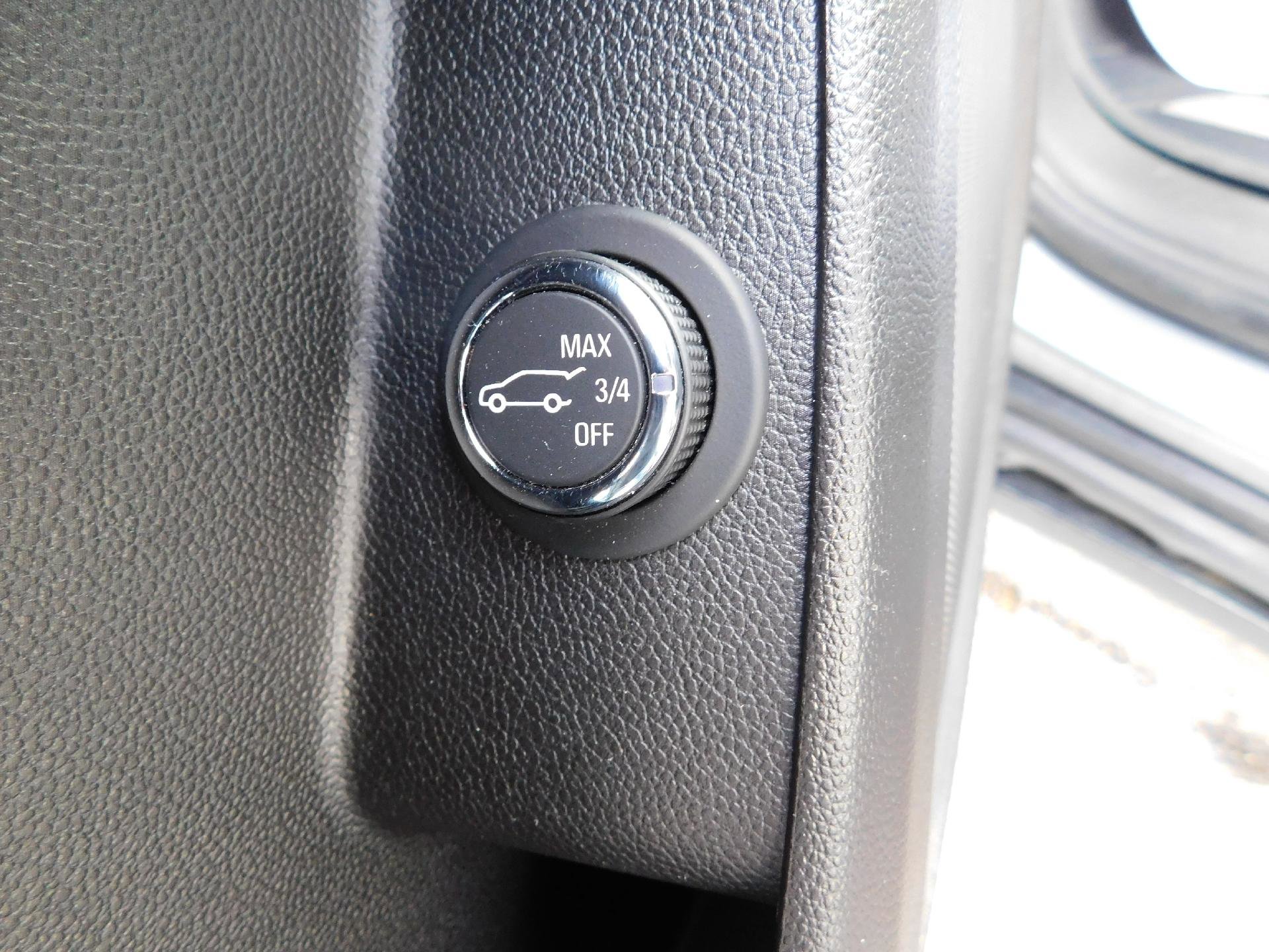 Used 2019 Chevrolet Traverse LT w/ LPO, Floor Liner Package image 25