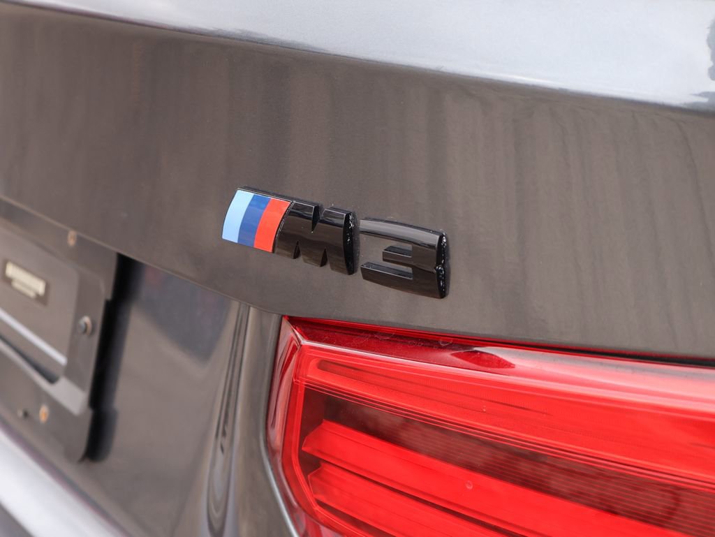 Used 2017 BMW M3 image 10