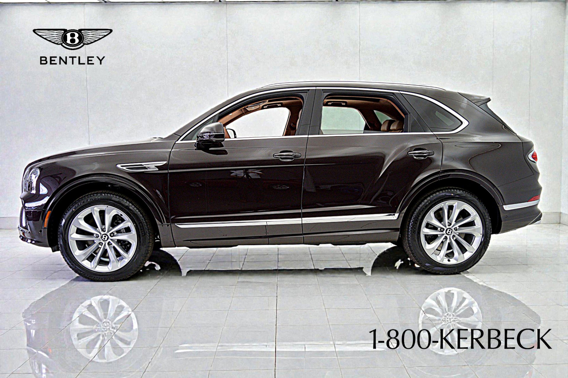 Used 2024 Bentley Bentayga image 3
