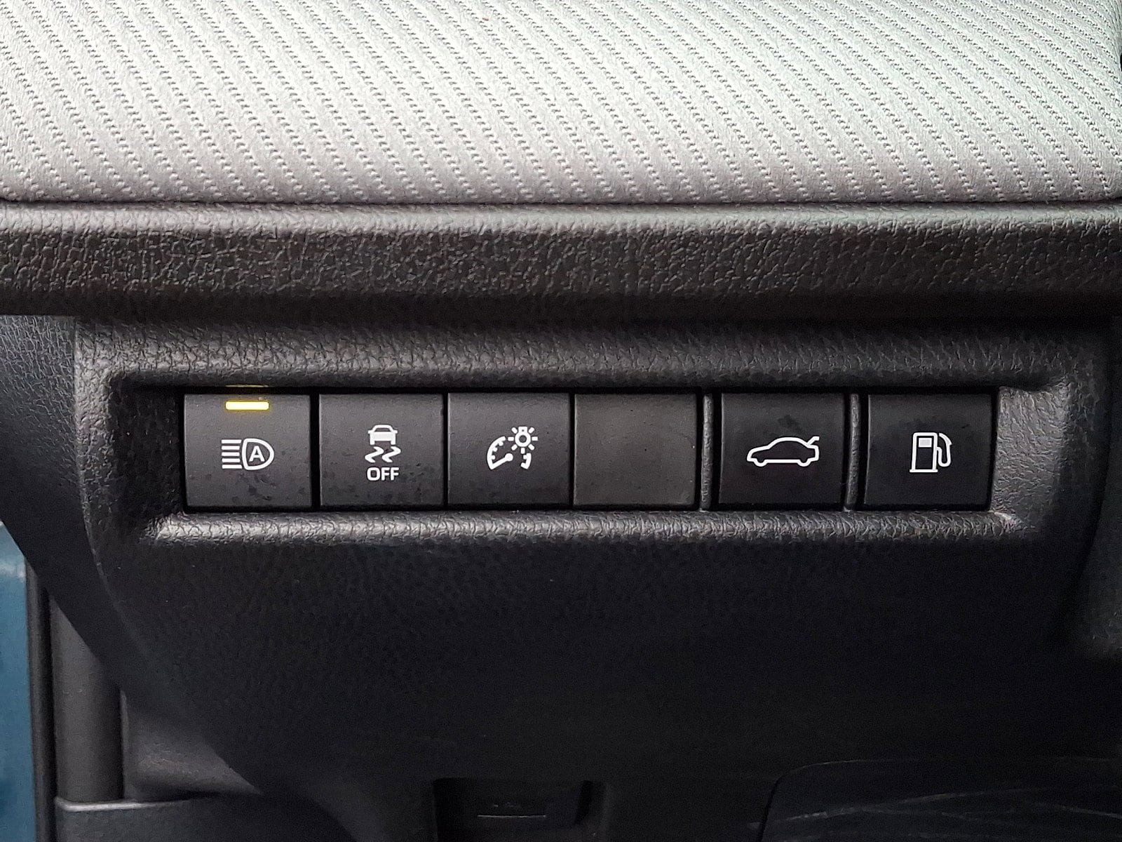 Used 2026 Toyota Camry SE FWD image 26
