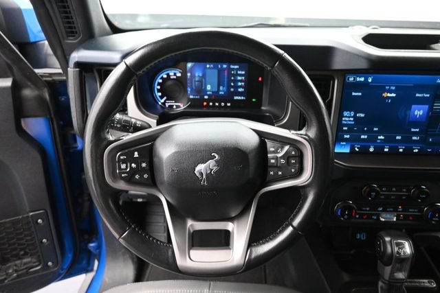 Used 2022 Ford Bronco Outer Banks AWD/4WD image 7