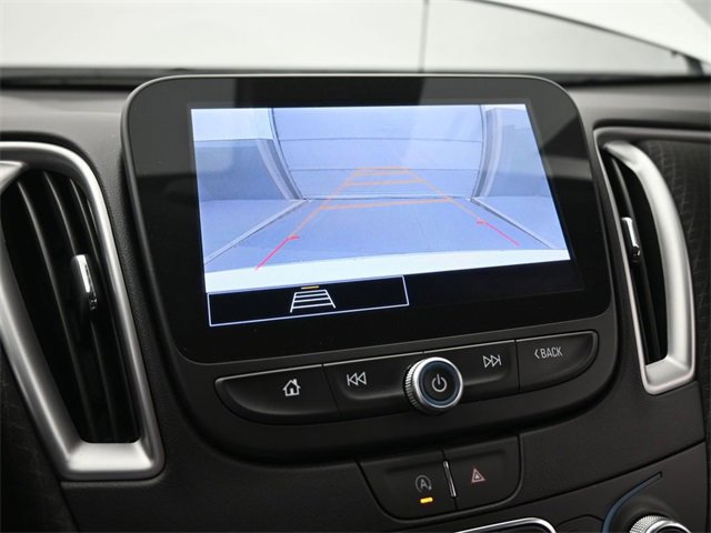 Used 2025 Chevrolet Malibu LT image 35