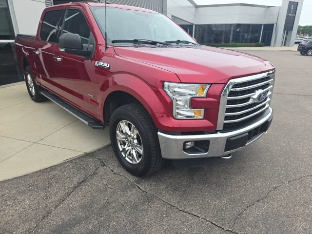 Used 2016 Ford F150 XLT w/ Equipment Group 302A Luxury AWD/4WD image 10