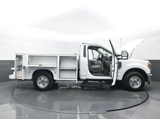 Used 2022 Ford F250 XL w/ Power Equipment Group image 28