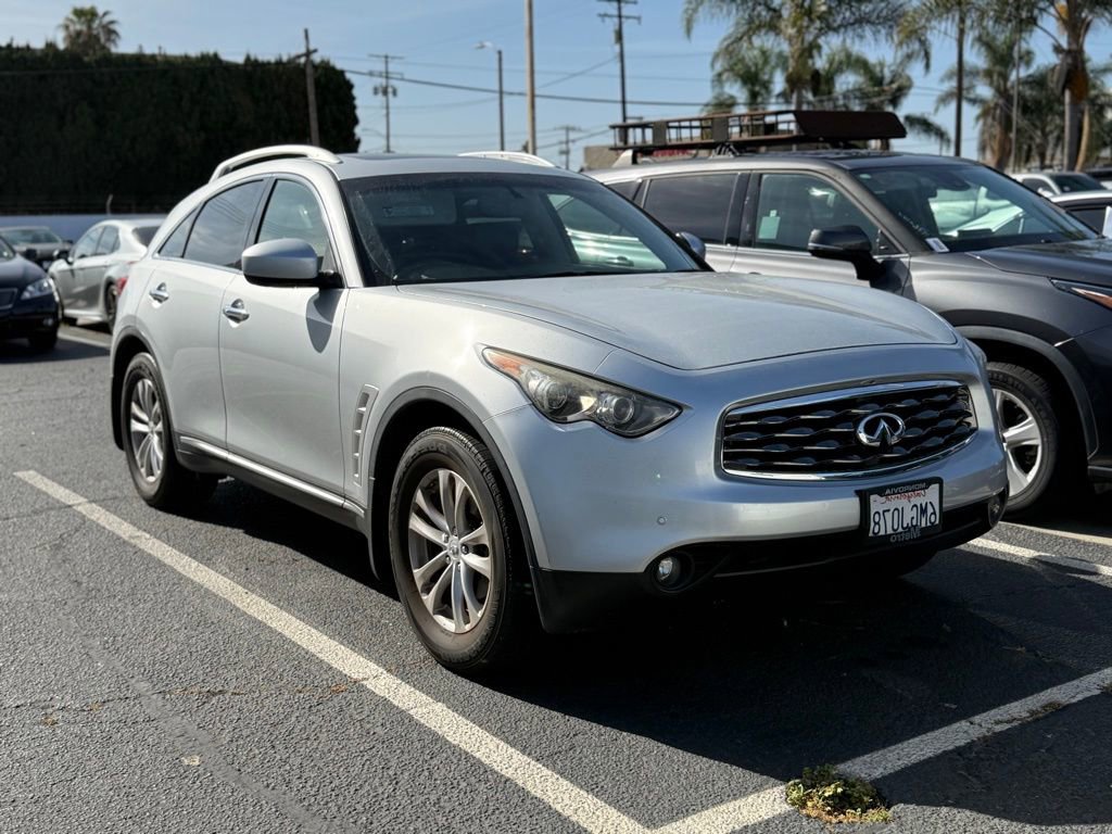 Used 2010 INFINITI FX35 2WD w/ Navigation Pkg
