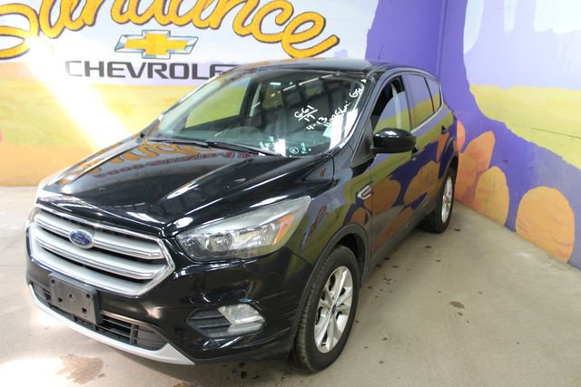 Used 2017 Ford Escape SE AWD/4WD image 4