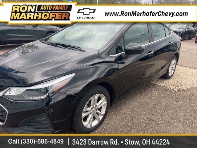 Used 2019 Chevrolet Cruze LT w/ Convenience Package FWD image 1