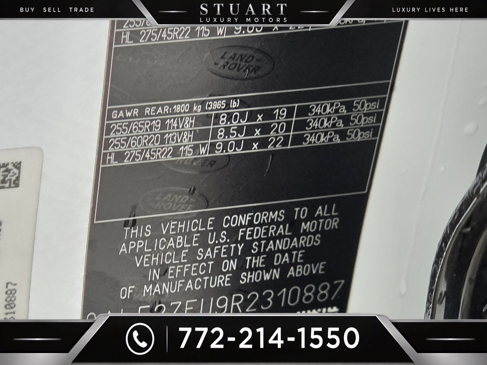 Used 2024 Land Rover Defender 110 X-Dynamic SE AWD/4WD image 47