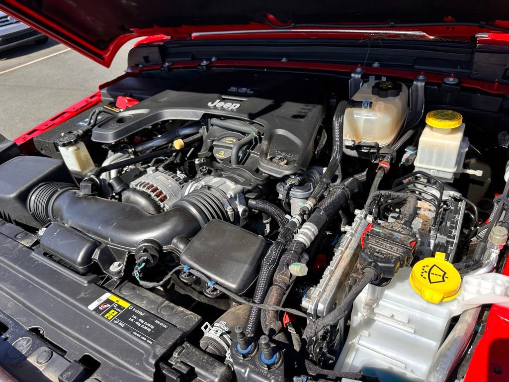 Used 2020 Jeep Gladiator Overland image 37