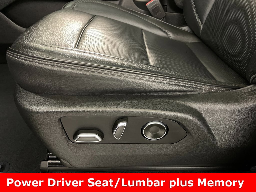 Used 2021 GMC Yukon Denali w/ Denali Ultimate Package image 14