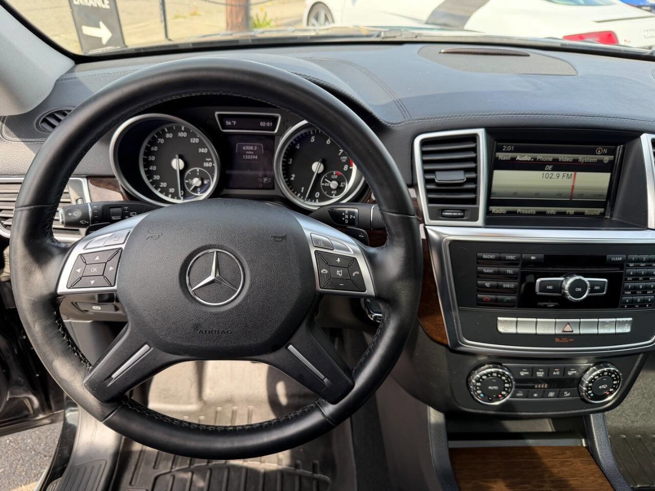 Used 2013 Mercedes-Benz GL 450 4MATIC w/ Premium 1 Pkg image 36