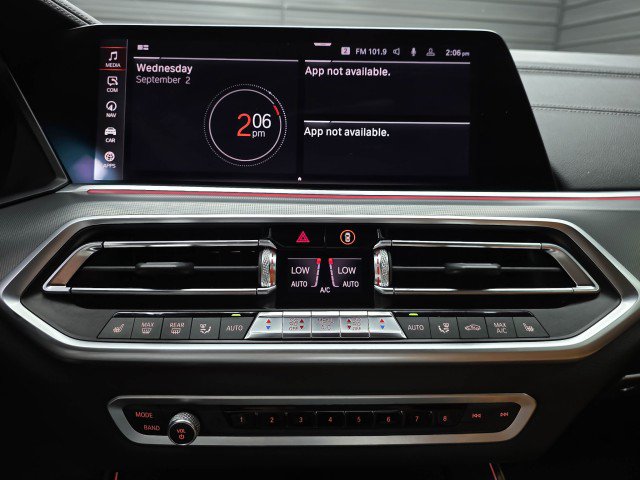 Used 2019 BMW X5 xDrive40i w/ Premium Package 2 AWD/4WD image 28