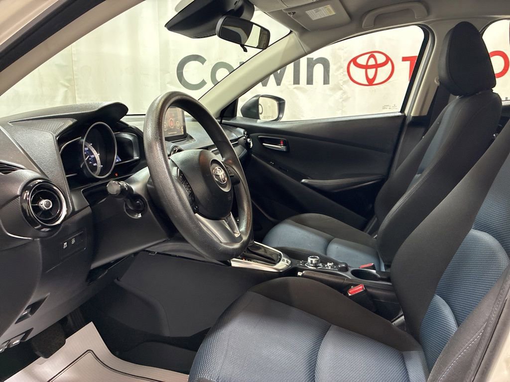 Used 2018 Toyota Yaris iA FWD image 25