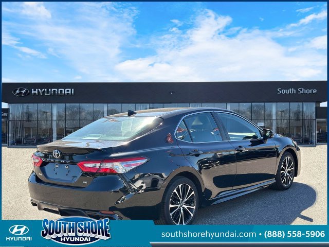 Used 2018 Toyota Camry SE w/ Audio Package FWD image 6
