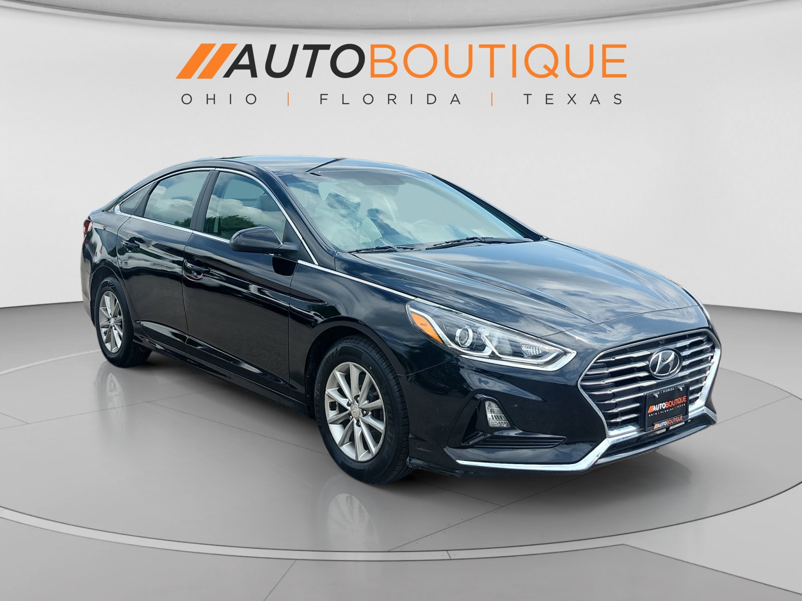 Used 2019 Hyundai Sonata SE w/ Cargo Package FWD image 7