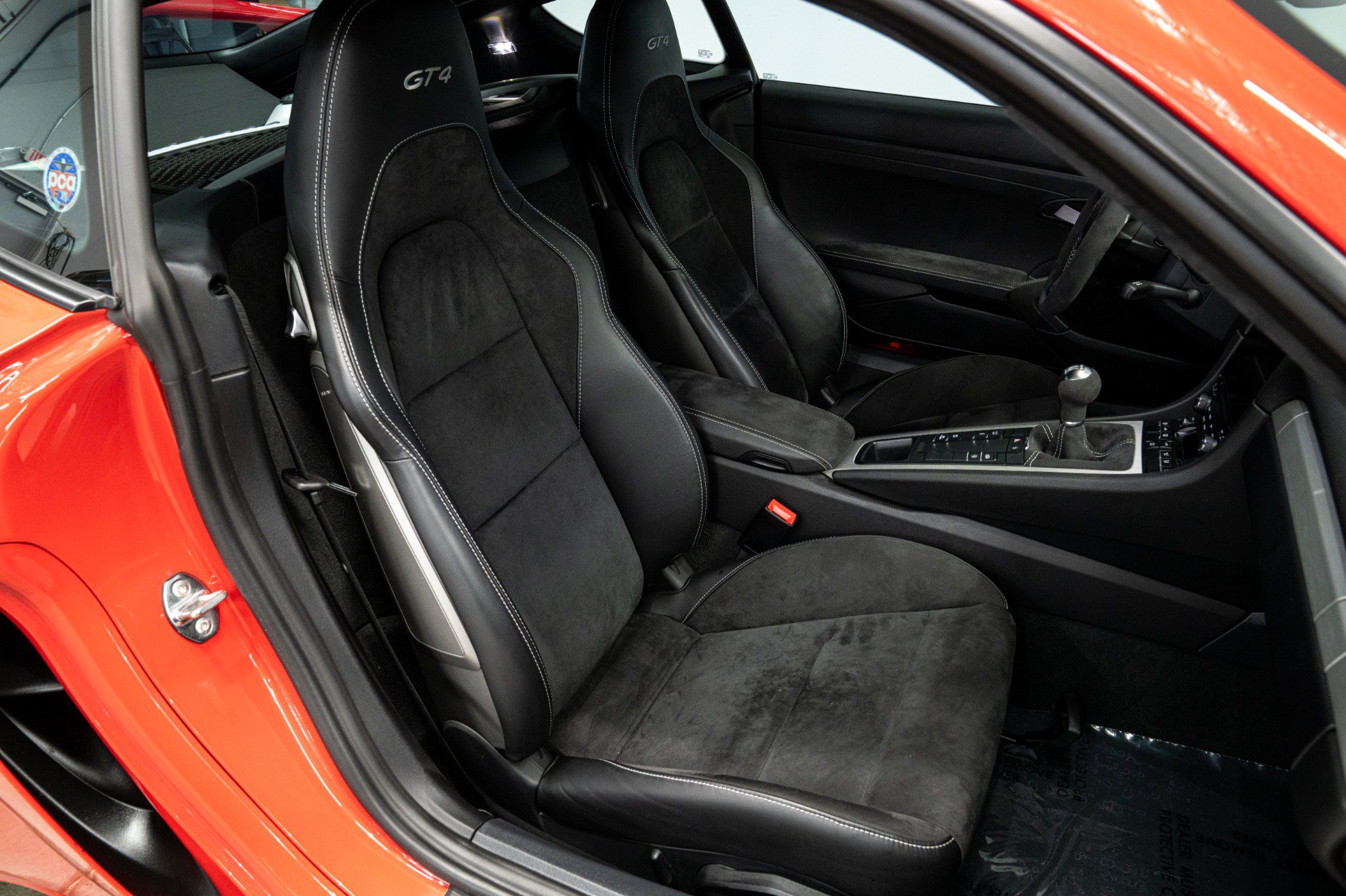 Used 2020 Porsche 718 Cayman GT4 RWD image 26