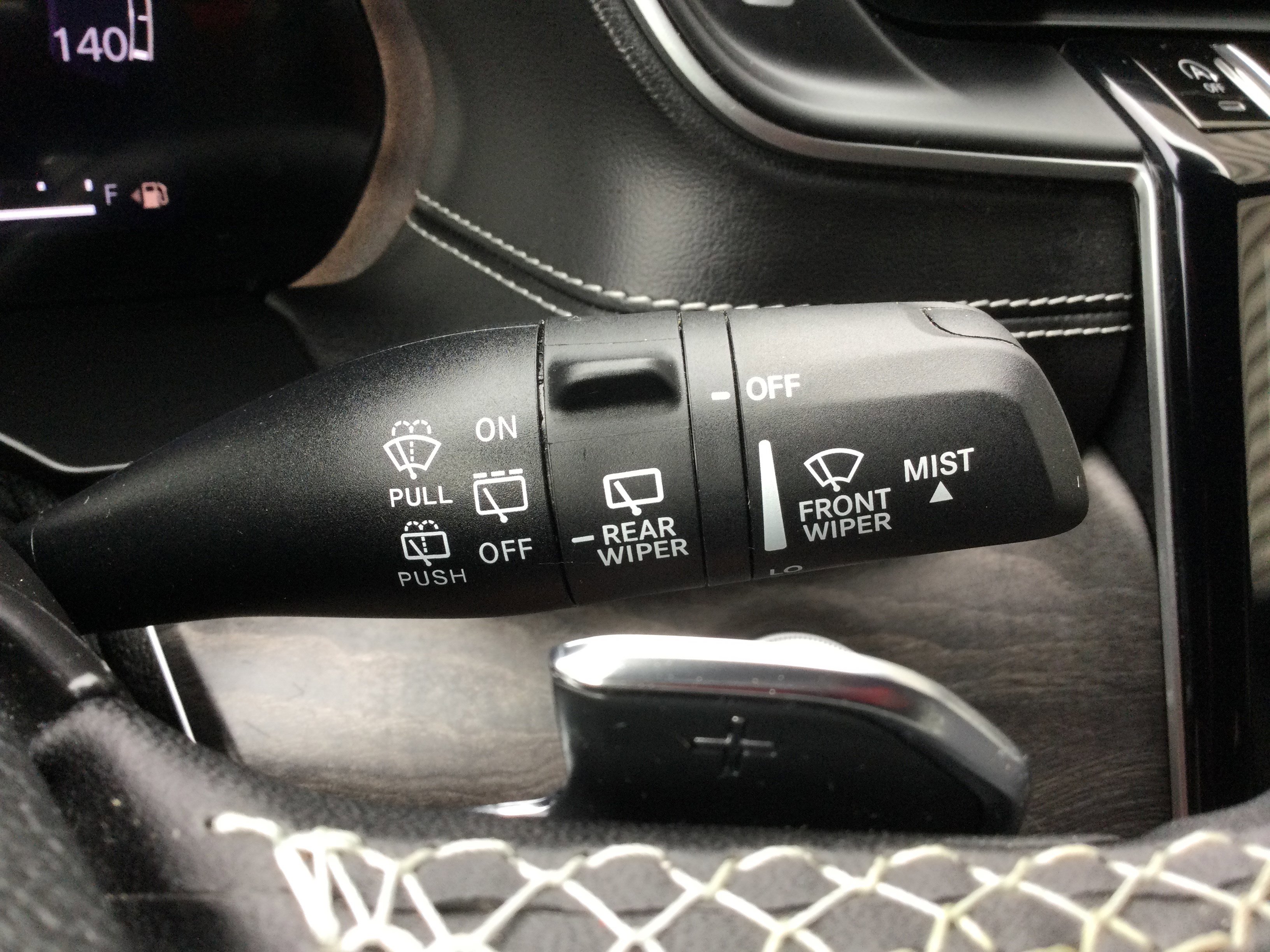 Used 2024 Jeep Grand Cherokee L Limited image 19