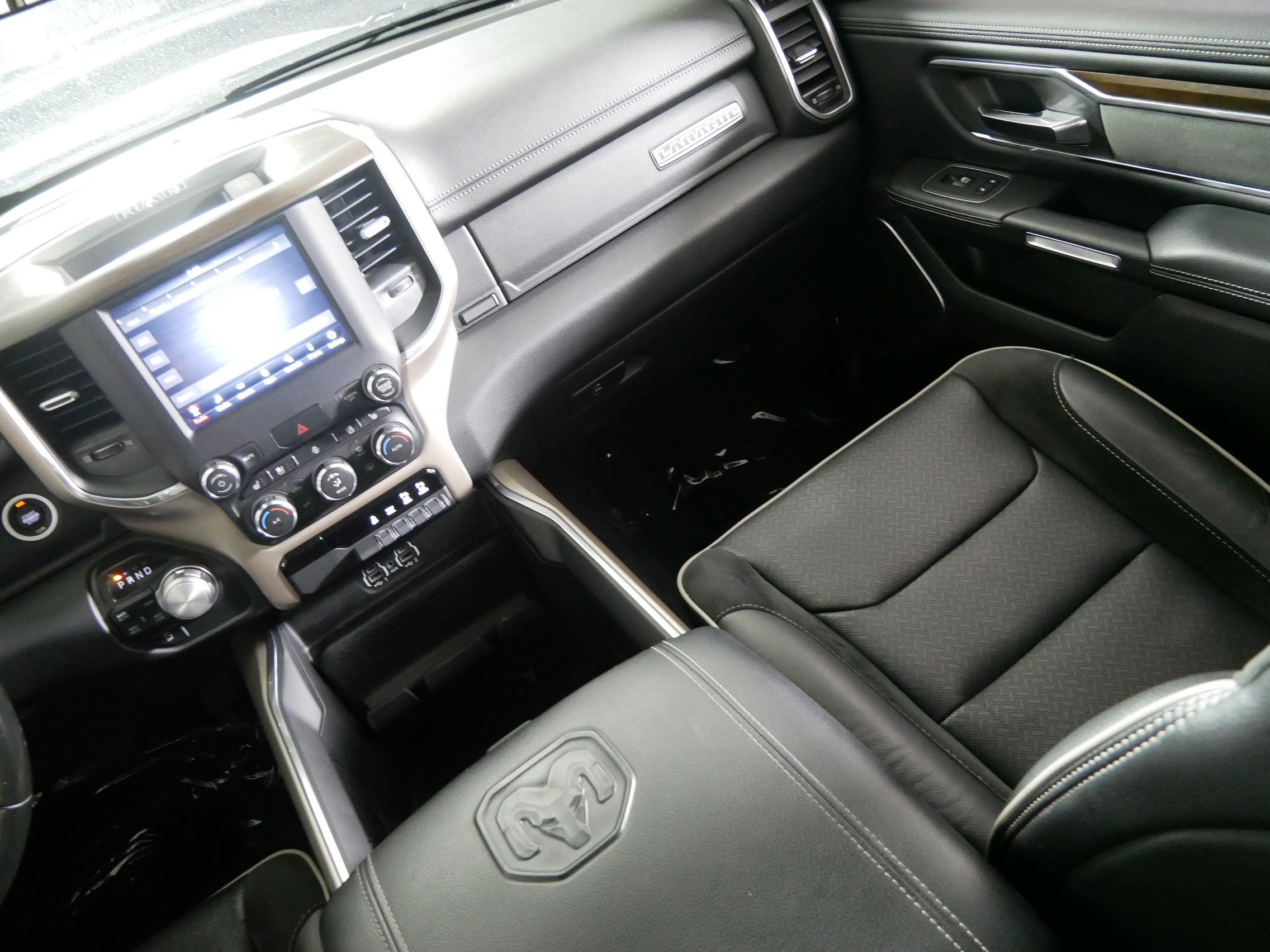 Used 2021 RAM 1500 Laramie AWD/4WD image 11