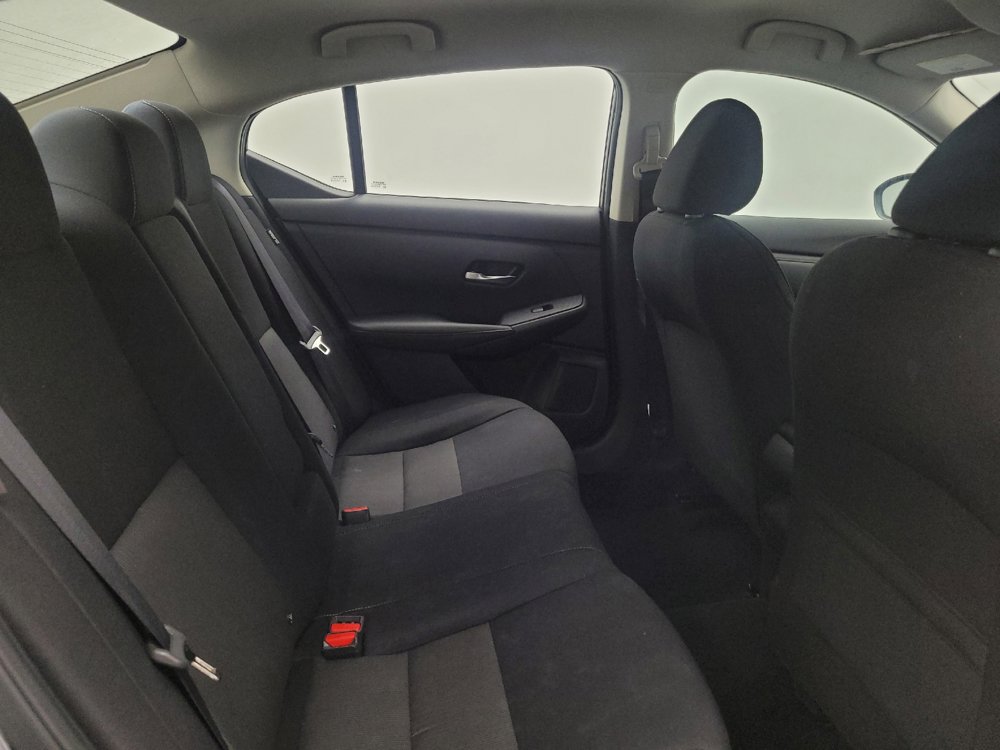 Used 2022 Nissan Sentra SV FWD image 19