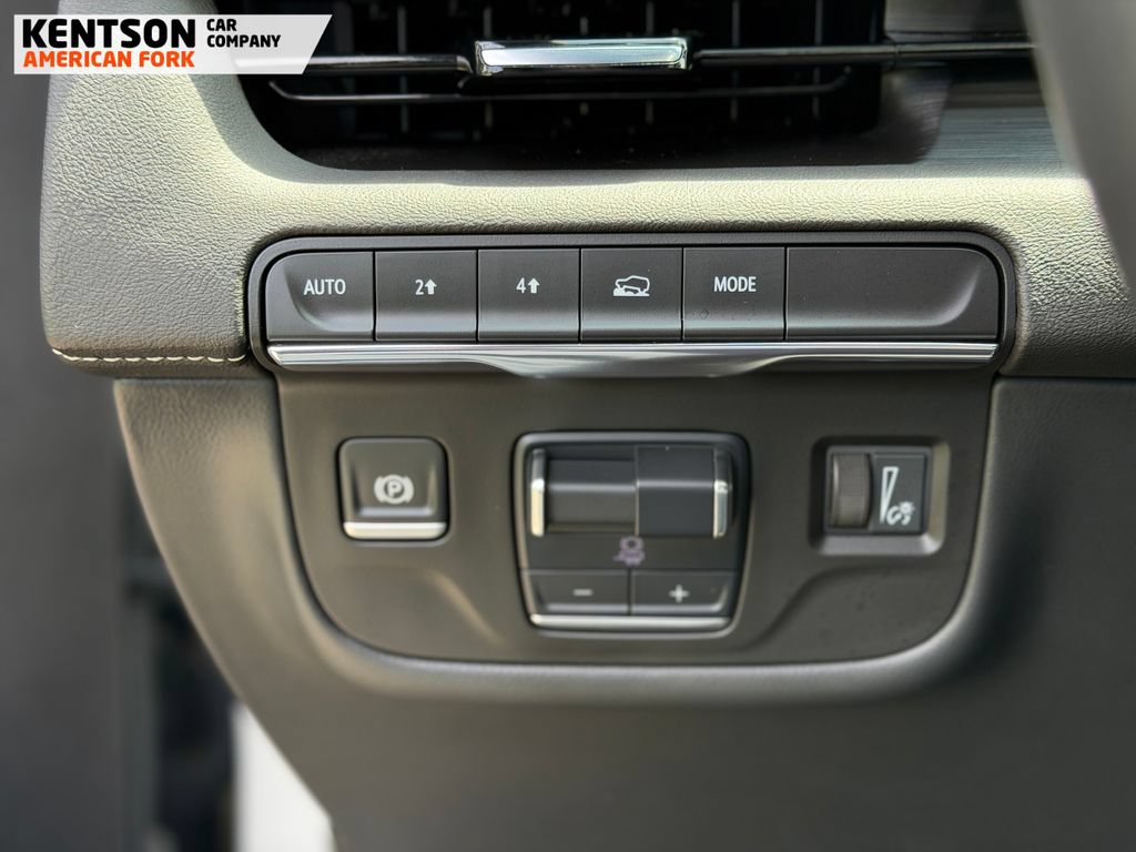 Used 2024 Cadillac Escalade Sport w/ LPO, Floor Liner Package AWD/4WD image 17
