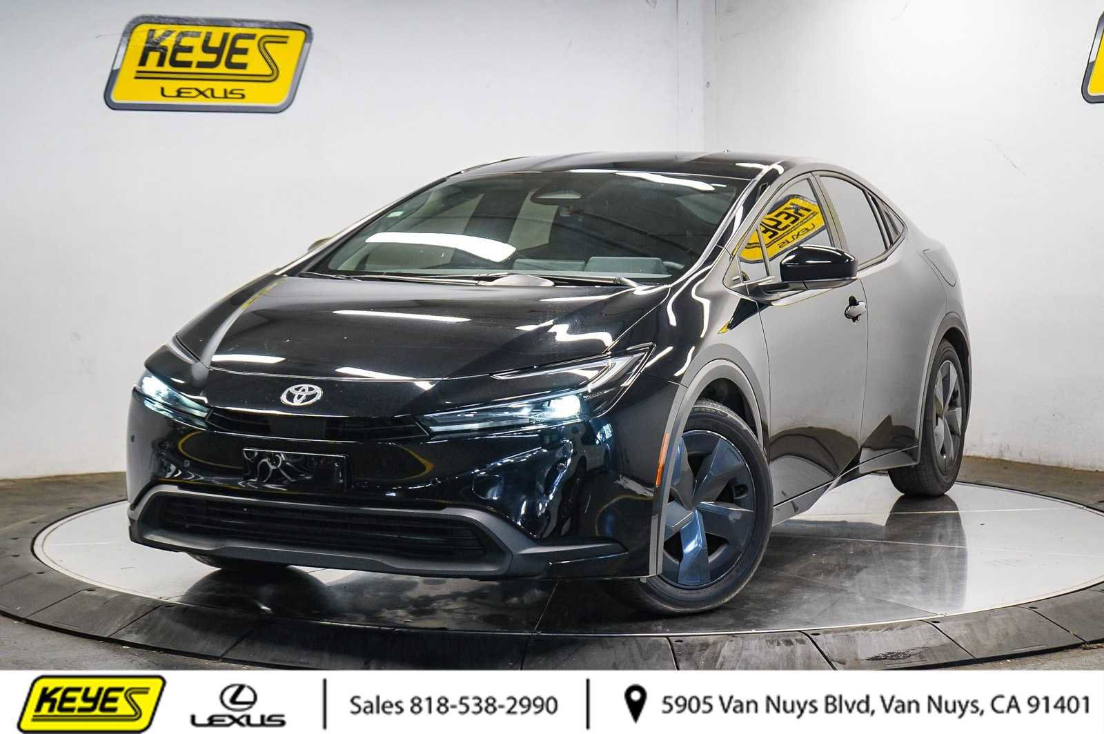 Used 2023 Toyota Prius LE