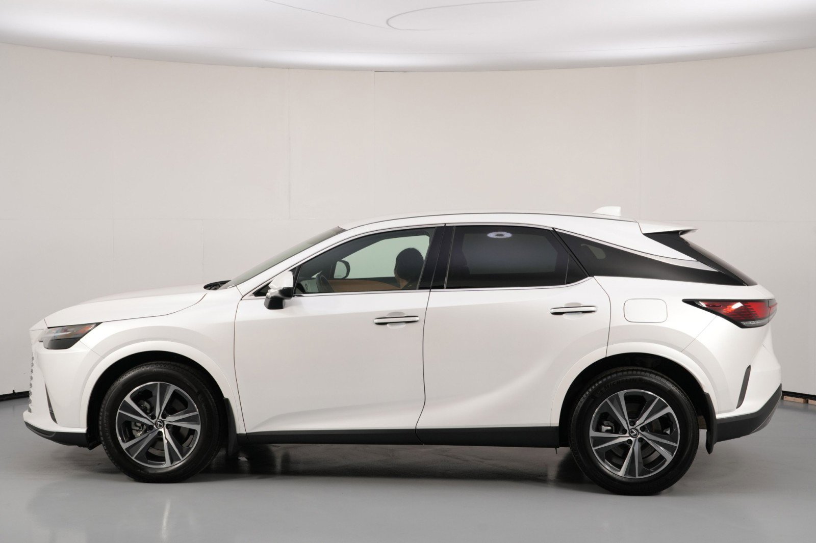 Used 2025 Lexus RX 350 FWD image 50