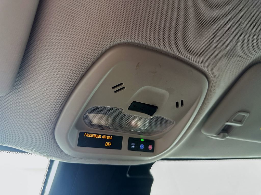 Used 2025 Chevrolet Trax ACTIV image 32