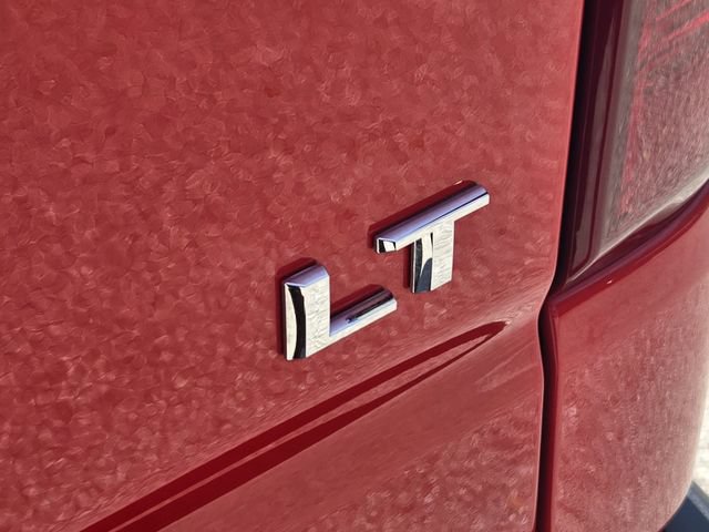 Used 2025 Chevrolet Silverado 1500 LT AWD/4WD image 11