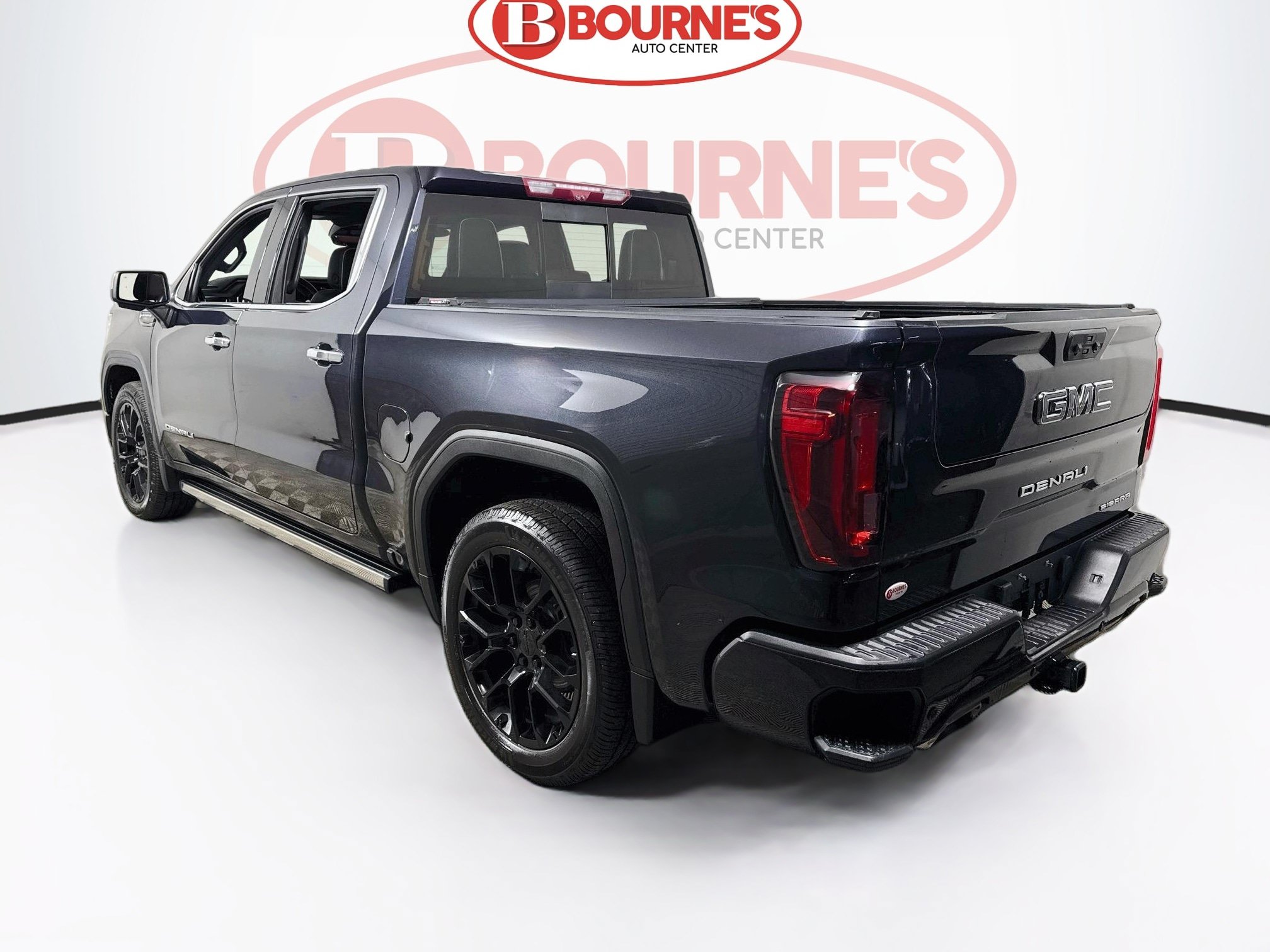 Used 2024 GMC Sierra 1500 Denali Ultimate AWD/4WD image 11