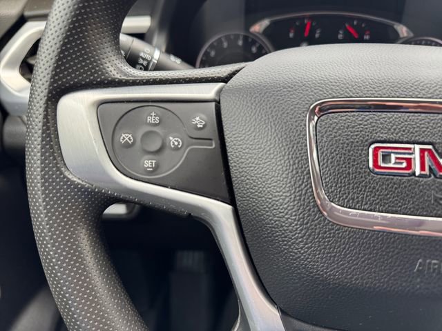 Used 2021 GMC Acadia SLE w/ Driver Convenience Package image 12