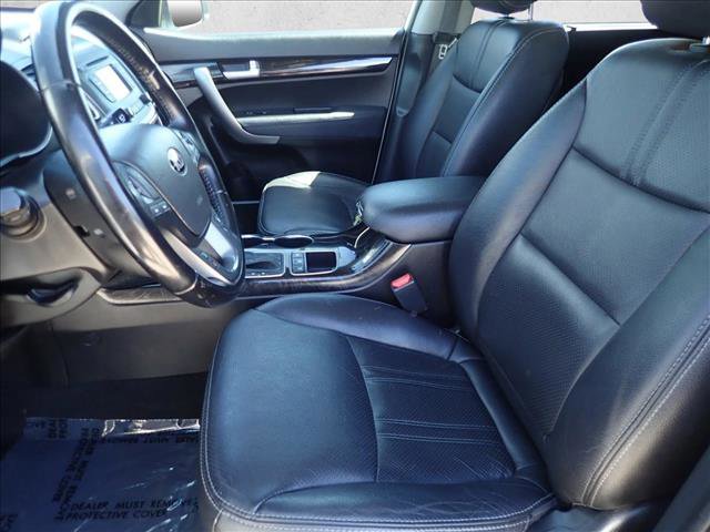 Used 2015 Kia Sorento EX image 11