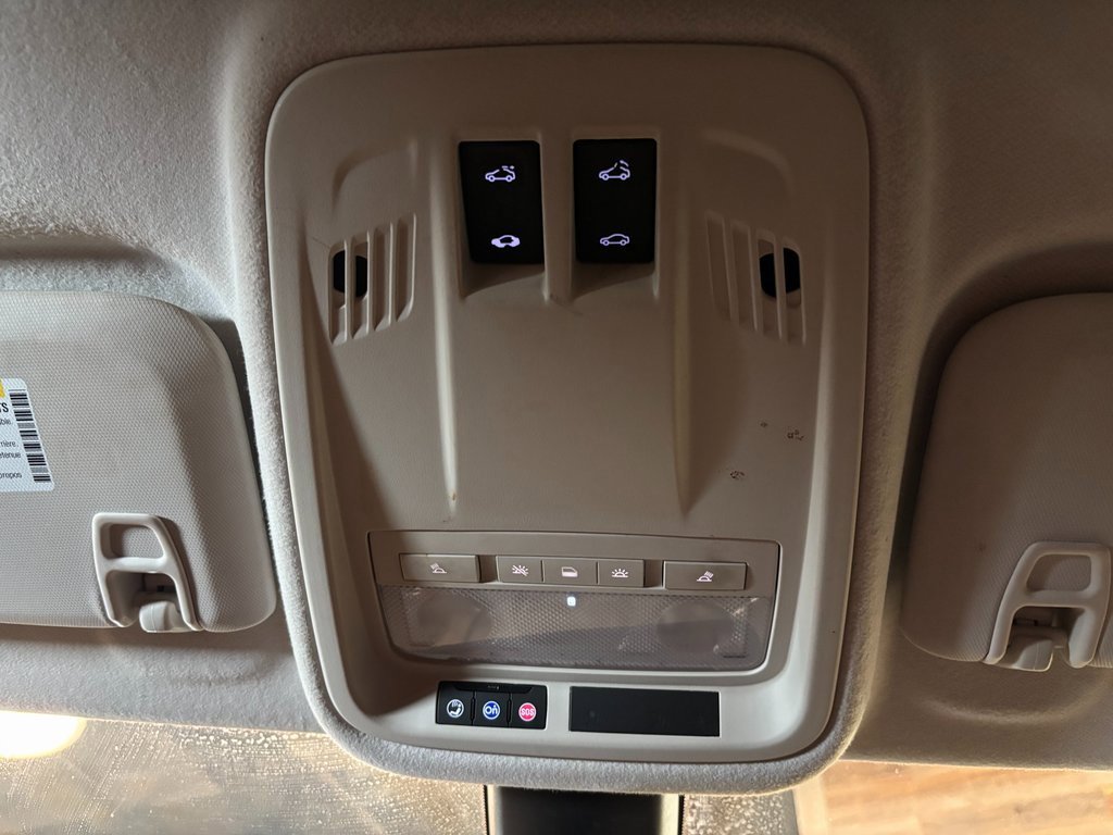 Used 2017 Chevrolet Cruze Premier image 17