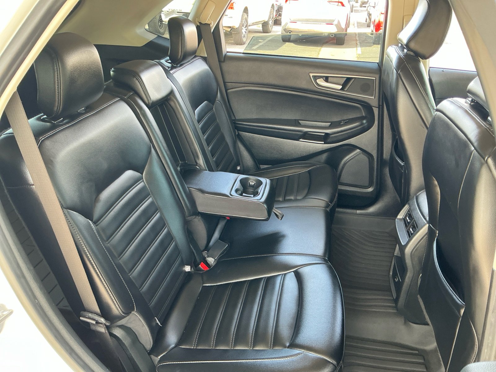Used 2022 Ford Edge SEL AWD/4WD image 18